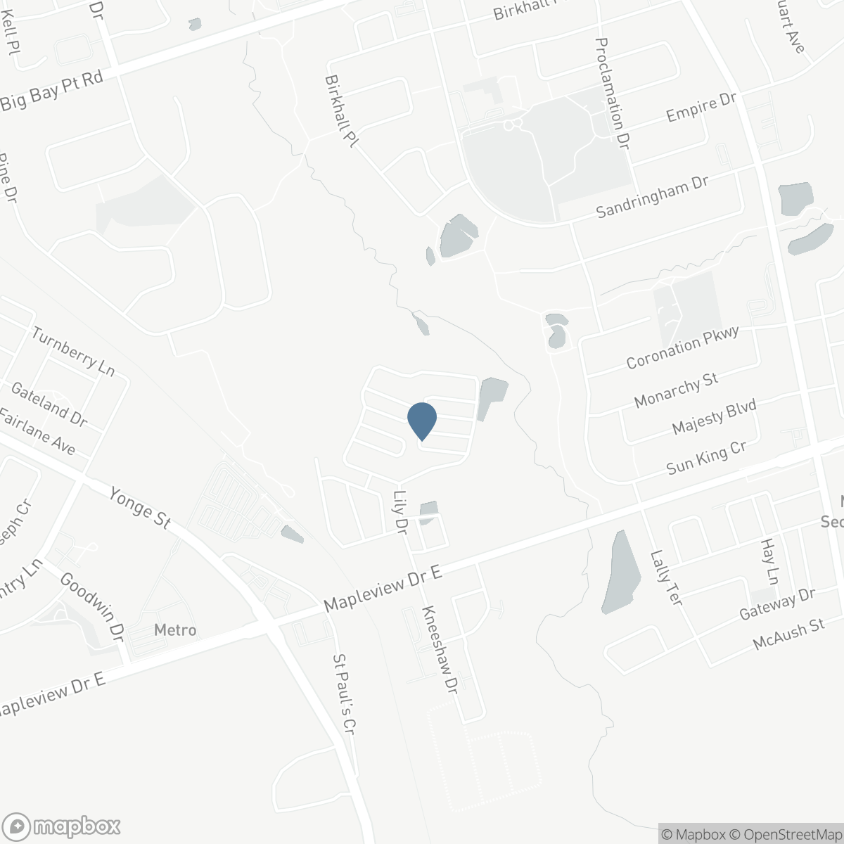 33 RED MAPLE LANE, Barrie, Ontario L9J 0N4